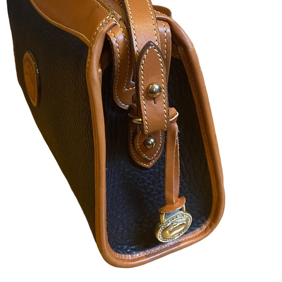 Dooney & Bourke 2 Duck Black Tan All Weather Leather Crossbody Bag - Picture 4 of 15